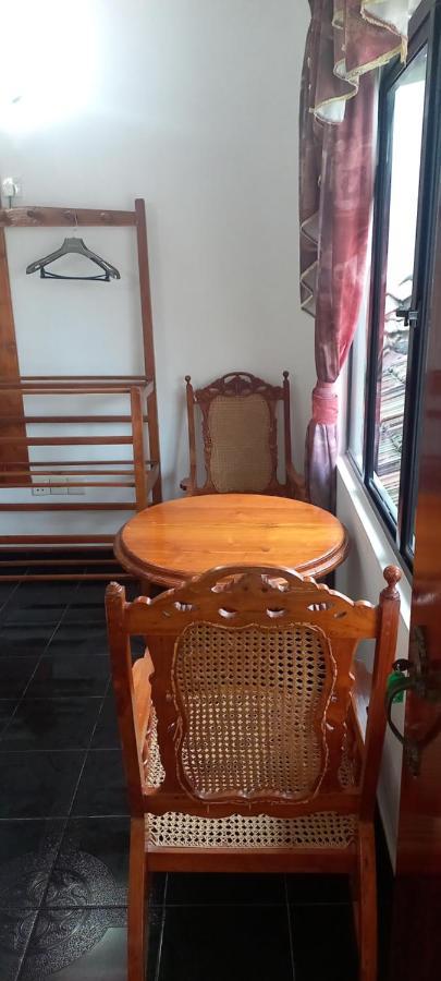 Ocean View Tourist Guest House At Negombo Beach Near The Airport Esterno foto
