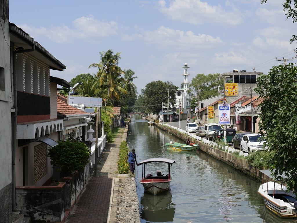Ocean View Tourist Guest House At Negombo Beach Near The Airport Esterno foto
